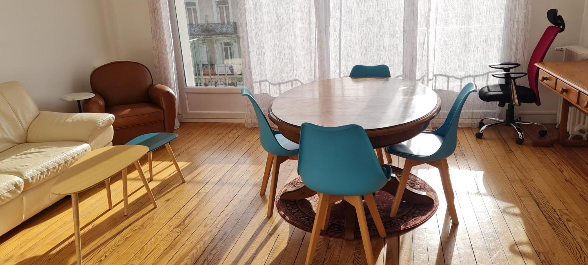 Appartement 83 M2, 4 Lits , 5 Pers, 100 M De La Gare, Confortable Et Lumineux Le Havre Exterior photo